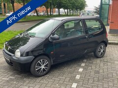 Renault Twingo - 1.2 Comfort | KM 124715| NW APK t/m 09/05/2026 El.Ramen & El.Spiegels Bellen is sneller te