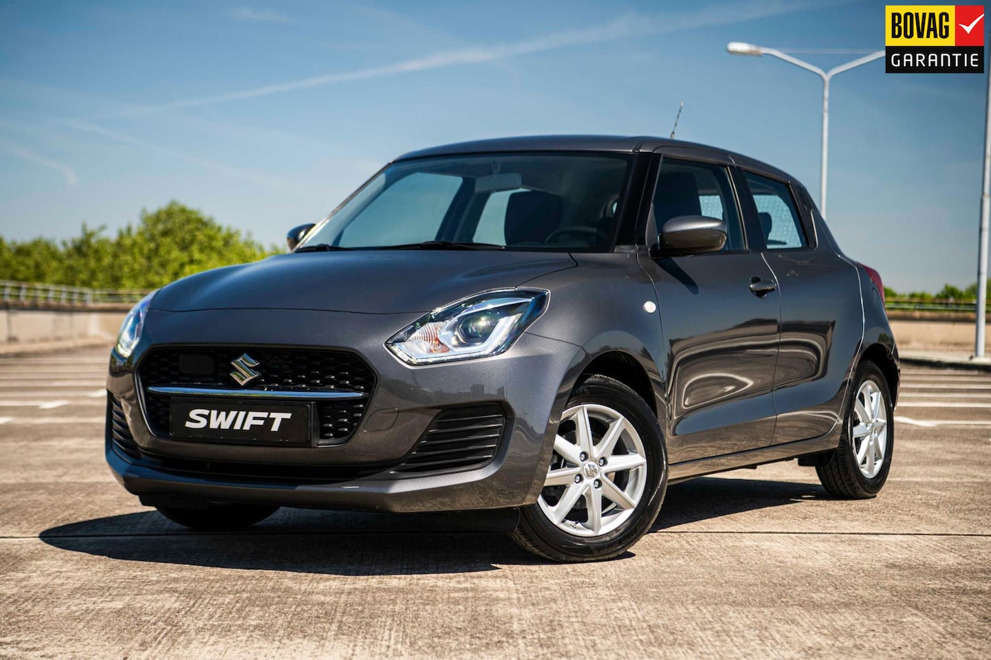 Suzuki Swift - 1.2 Comfort Smart Hybrid | Airco | Adaptive Cruise Control | LM Velgen | Radio / CD Speler - AutoWereld.nl