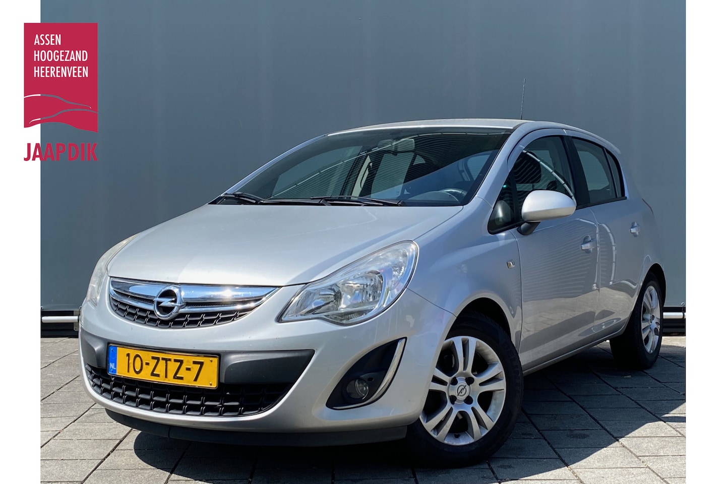 Opel Corsa - BWJ 2013 | 1.4-16V 101PK Design Edition AUTOMAAT | AIRCO | NAVI | WINTERPACK | PDC | LICHT - AutoWereld.nl
