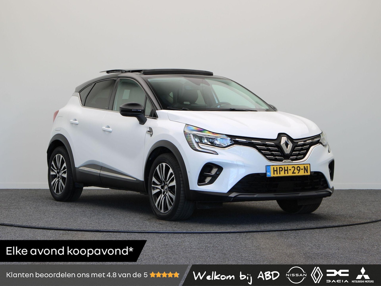 Renault Captur - E-Tech Plug-in Hybrid 160pk Initiale paris | Schuif/kantel dak | Stoel en stuurverwarming - AutoWereld.nl