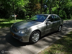 Mercedes-Benz C-klasse - 200CDI|AIRCO|CRUISE|TREKHAAK|STOELVERWARING