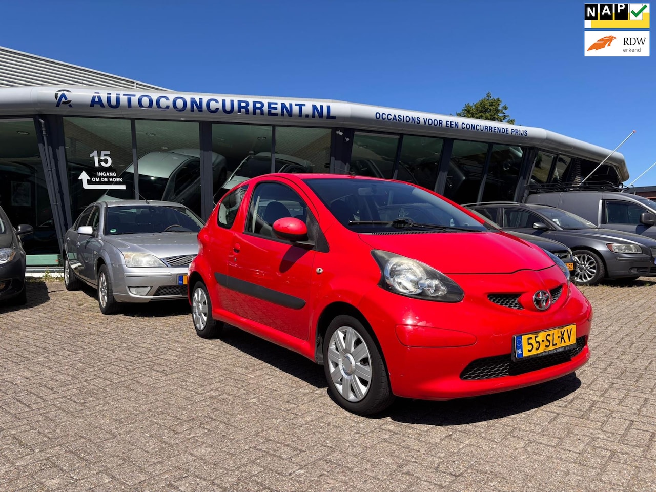 Toyota Aygo - 1.0-12V +, Automaat, Nieuwe APK, Inruil mogelijk - AutoWereld.nl