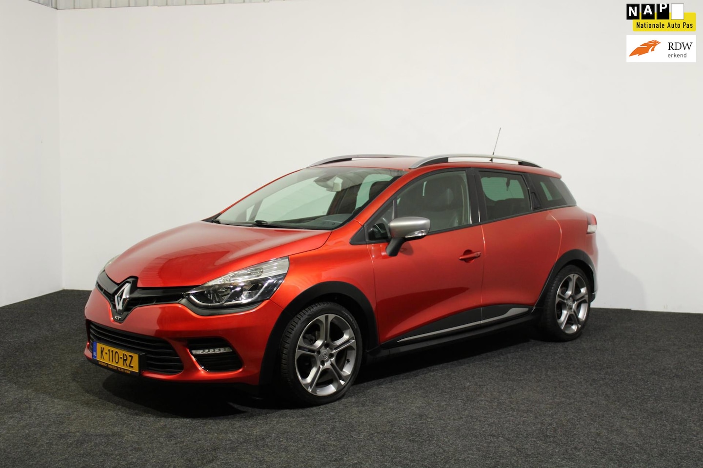 Renault Clio - 1.2 GT 5-deurs automaat ,nwe apk bij aflevering |distributie ketting nieuw | navi scherm , - AutoWereld.nl