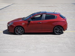 Alfa Romeo Giulietta - 1.750 Turbo Veloce
