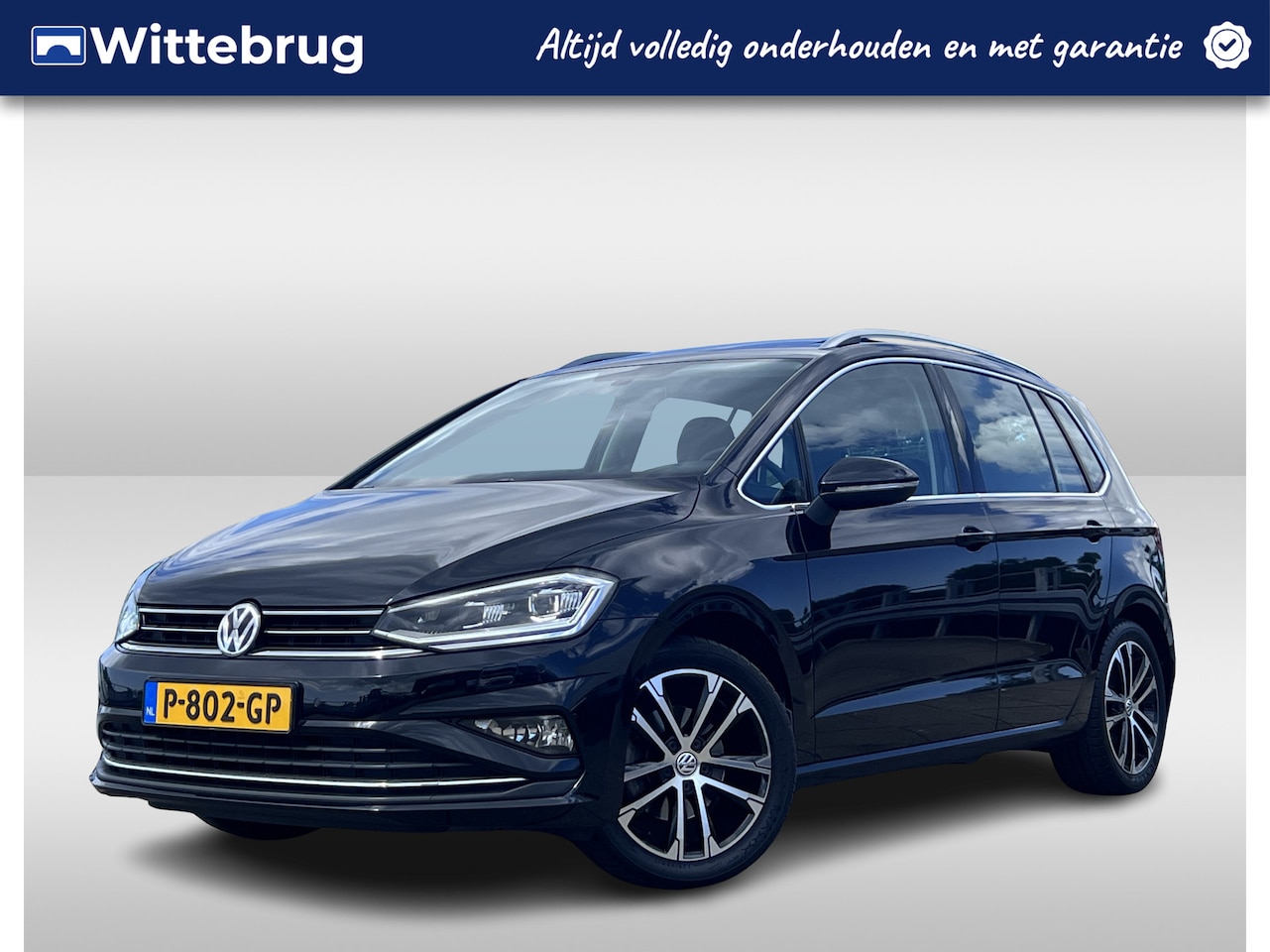 Volkswagen Golf Sportsvan - 1.5 TSI ACT Highline | Trekhaak | Schuifdak | Stoelverwarming | Alcantara - AutoWereld.nl