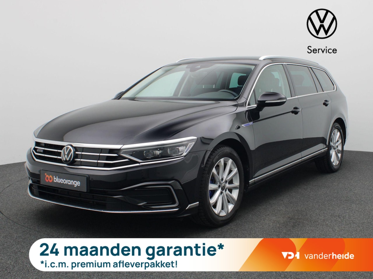Volkswagen Passat Variant - 1.4 TSI PHEV GTE Business 218PK DSG Matrix led, trekhaak, adaptive cruise, side assist, st - AutoWereld.nl