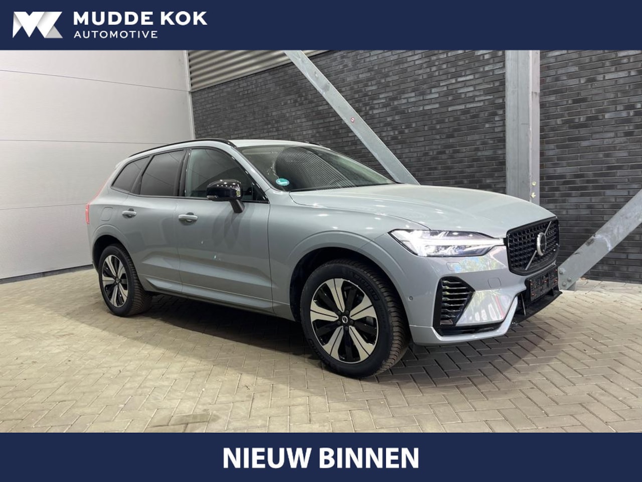Volvo XC60 - T6 Plug-in hybrid Plus Dark | Long Range | ACC | 360° Camera | Trekhaak | BLIS | Stoel+Stu - AutoWereld.nl