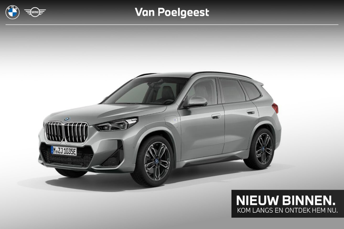 BMW X1 - xDrive30e M-Pakket / Comfort Access / Driving Assistant Plus / 19" / Getinte Ramen / Parki - AutoWereld.nl