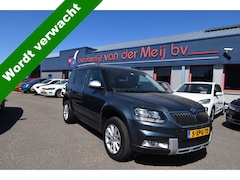 Skoda Yeti Outdoor - 1.2 TSI Ambition , TREKHAAK , CR CONTR , NAVI , CLIMATR , LMV16 , PDC A ,