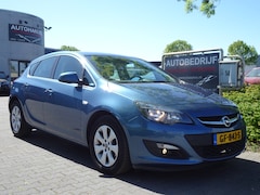 Opel Astra - 1.4 Turbo Edition
