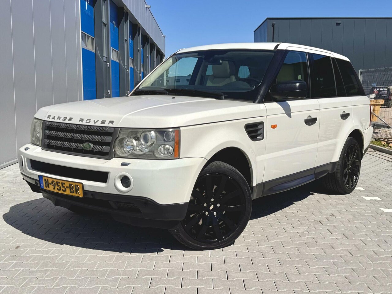 Land Rover Range Rover Sport - 4.4 V8 HSE | Xenon | Logic7 | - AutoWereld.nl