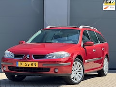 Renault Laguna Grand Tour - 2.0-16V Privilège | Panoramadak | Navigatie | 17 inch | Leder sportstoelen