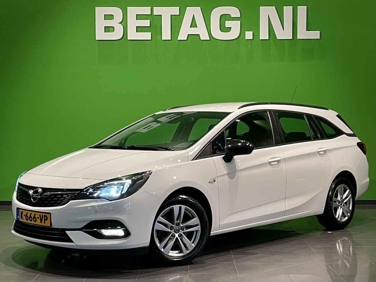 Opel Astra Sports Tourer - 1.2 Edition | Camera | Navi | Carplay | - AutoWereld.nl