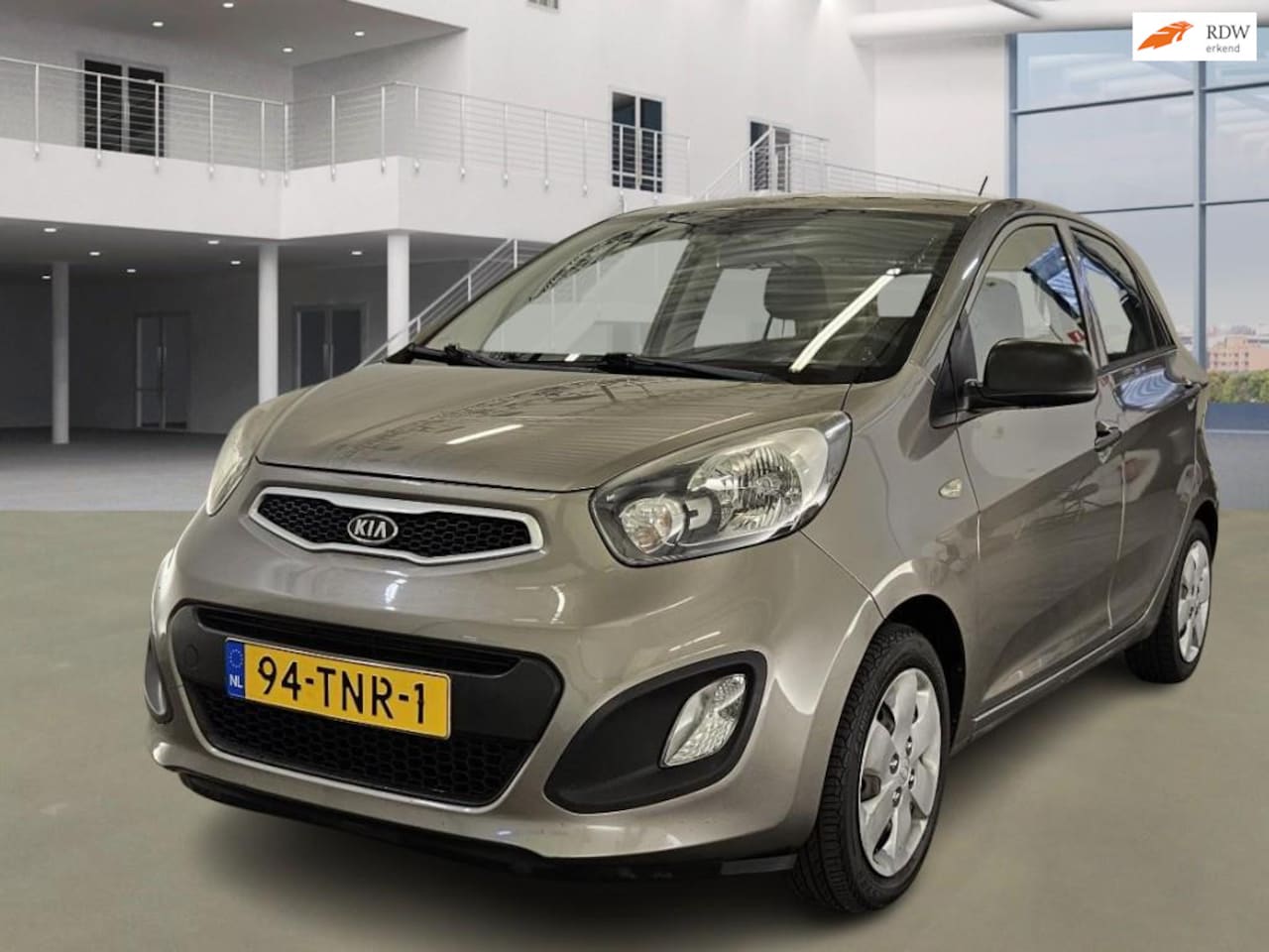 Kia Picanto - 1.0 CVVT Airco 5 DEUR 2 X SLEUTELS APK - AutoWereld.nl