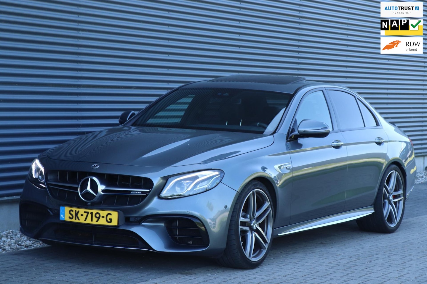 Mercedes-Benz E-klasse - AMG E63 S 4MATIC+ | Pano / Burmester - Dealer onderhouden - AutoWereld.nl