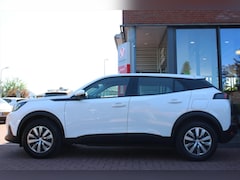 Peugeot 2008 - 1.2 Puretech *Active* | Trekhaak | Carplay | Cruise & Climate Control | PDC | Bluetooth |