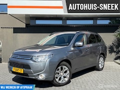 Mitsubishi Outlander - 2.0 PHEV Intense +