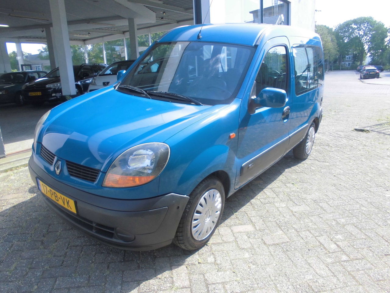 Renault Kangoo - 1.2-16V Campus ORGINELE KM STAND NW APK - AutoWereld.nl