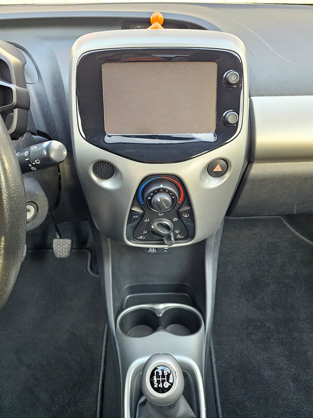 Toyota Aygo - 1.0 VVT-i x-play Airco! Camera!