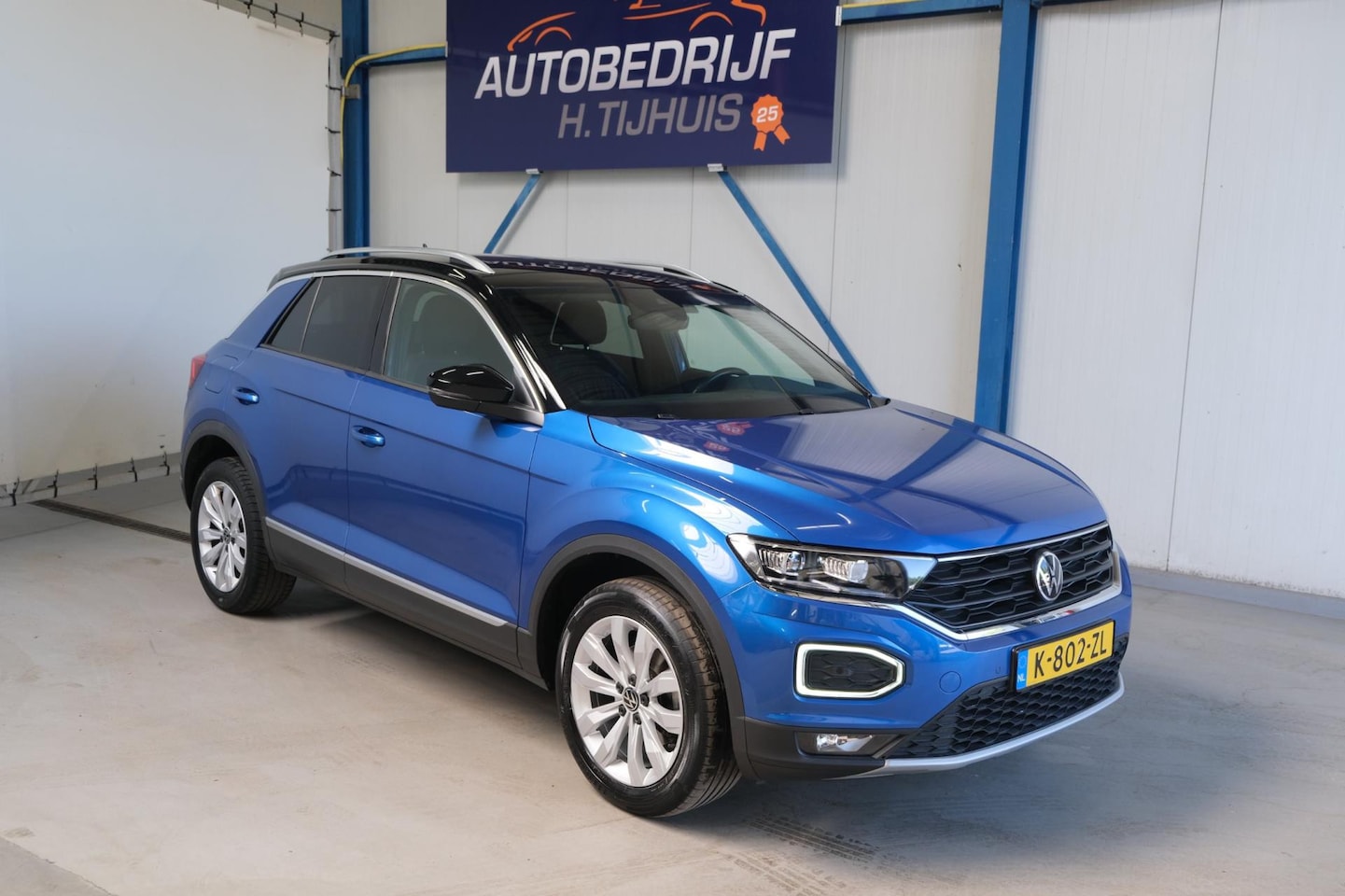 Volkswagen T-Roc - 1.5 TSI Sport - N.A.P. Airco, Cruise, Navi, PDC. - AutoWereld.nl
