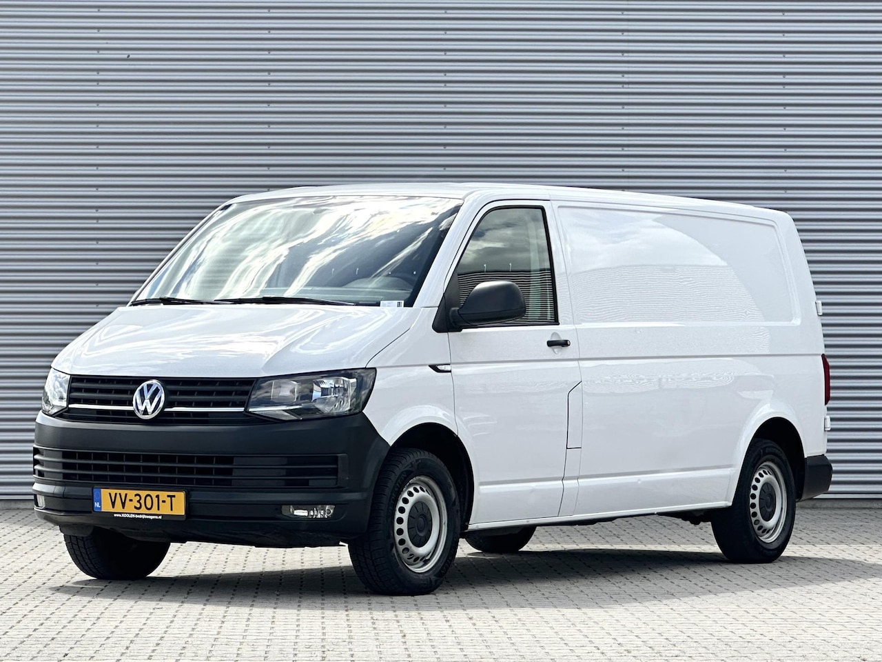 Volkswagen Transporter - 2.0 TDI L2 Automaat - AutoWereld.nl