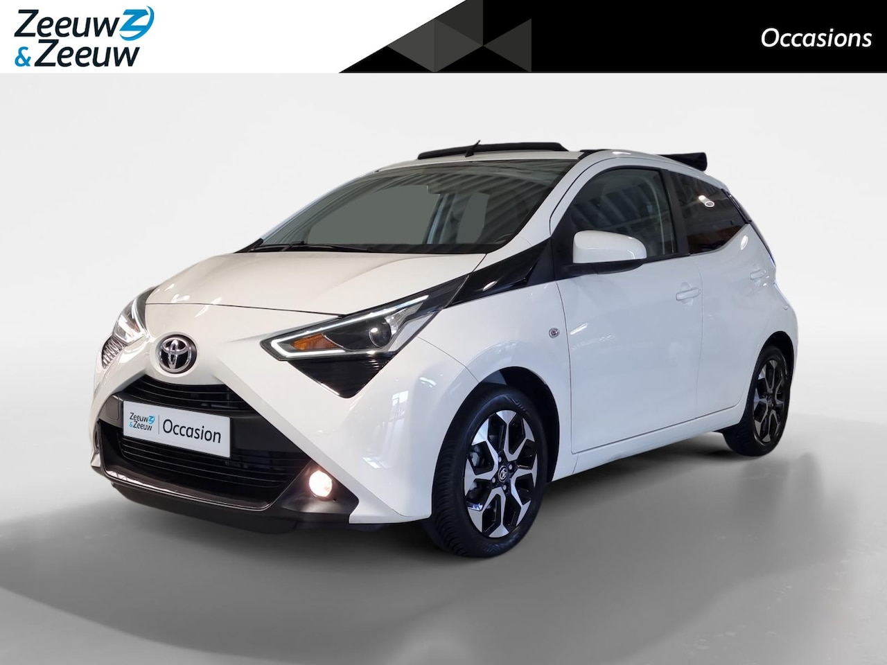 Toyota Aygo - 1.0 VVT-i x-joy cabrio * 1e Eigenaar * Carplay * Achteruit Camera * Cruise Control * Lage - AutoWereld.nl