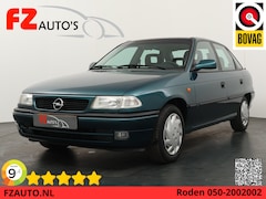 Opel Astra - 1.6i Edition LET OP SLECHTS 82.000 KM Airco|Radio cd