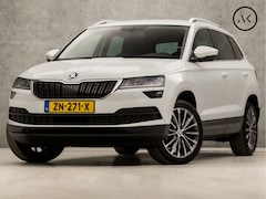 Skoda Karoq - 1.0 TSI Sport Deluxe Automaat (APPLE CARPLAY, GROOT NAVI, CAMERA, LEDER/ALCANTARA, STOELVE