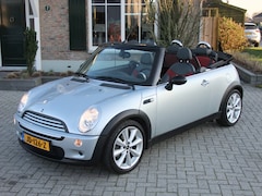 MINI Cabrio - 1.6 One Chili , Pdc , Airco , elec kap Zeer nette originele staat
