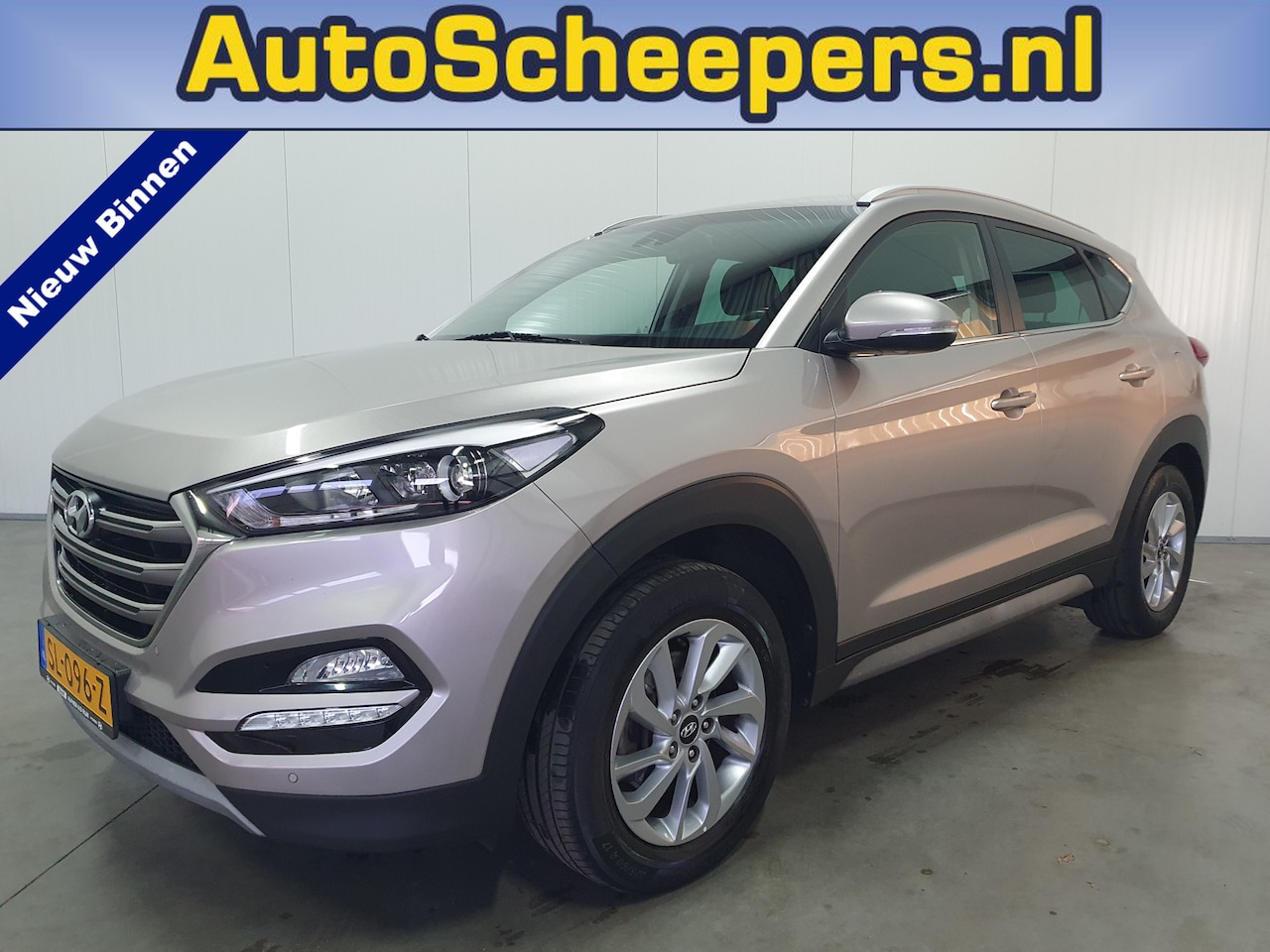 Hyundai Tucson - 1.6 GDi Comfort NAVI/CRUISE/AIRCO/LMV - AutoWereld.nl