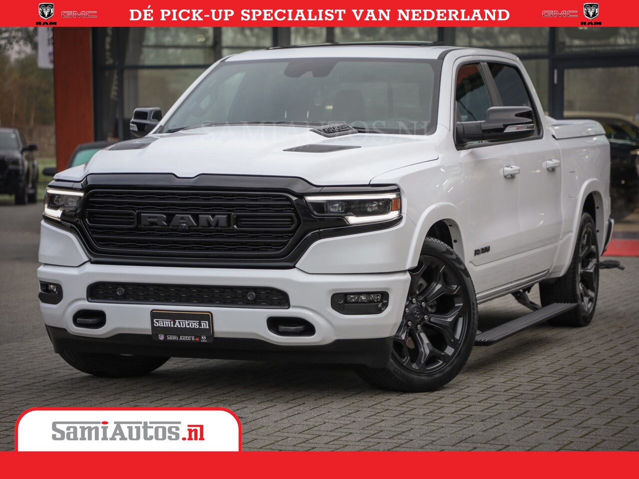 Dodge Ram Pick Up - Limited Night | 5.7 V8 Hemi Full Option | Comfortabele Dubbele Cabine met Royale 5 Zitplaa - AutoWereld.nl