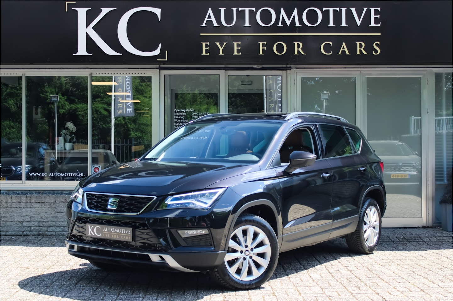 Seat Ateca - 1.5TSi Business Intense | Pano | Trekhaak | Leder - AutoWereld.nl
