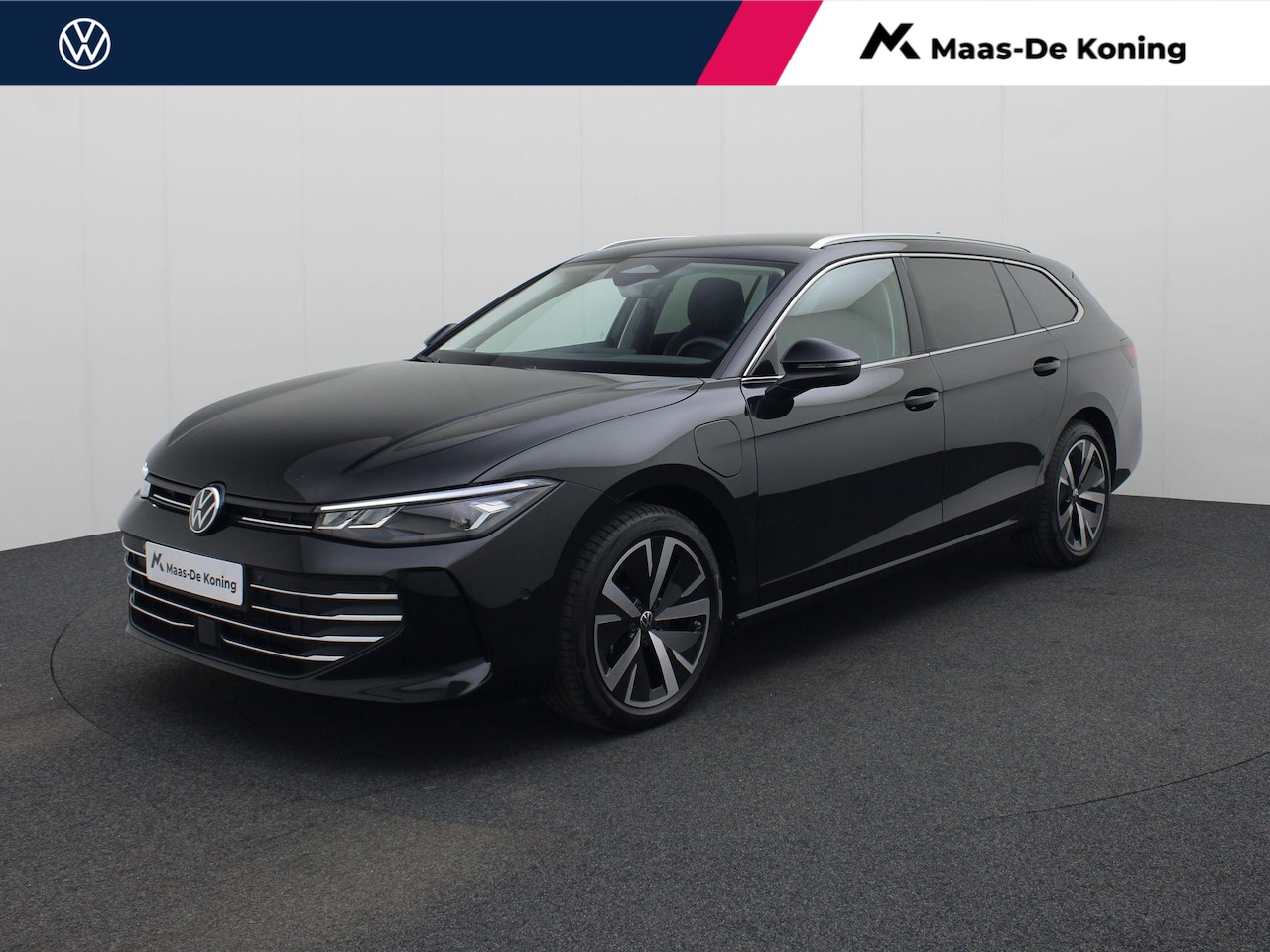 Volkswagen Passat Variant - 1.5eHybrid 150kW/204PK Business DSG · Navigatie · Trekhaak · Massagefunctie · Garantie tot - AutoWereld.nl