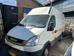 Iveco Daily - 35 S 14V 330 H2 L2H2 Trekhaak 3500 kg Airco