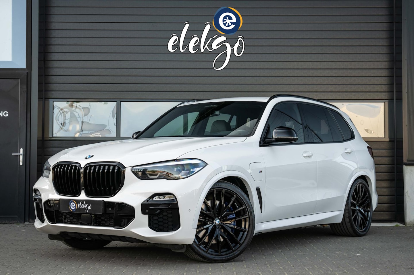 BMW X5 - XDrive45e High Executive M-Sport|ACC|22"|BTW| - AutoWereld.nl