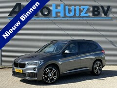BMW X1 - sDrive20i High Executive M Sport Head-Up Display Lederen bekleding 19 Inch Achteruitrijcam