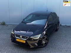 Seat Ibiza - 1.0 TSI FR BUSINESS INTENS PANORAMA VIRTUAL CARPLAY NAP NEDERLANDSE AUTO CAMERA STOELVERWA
