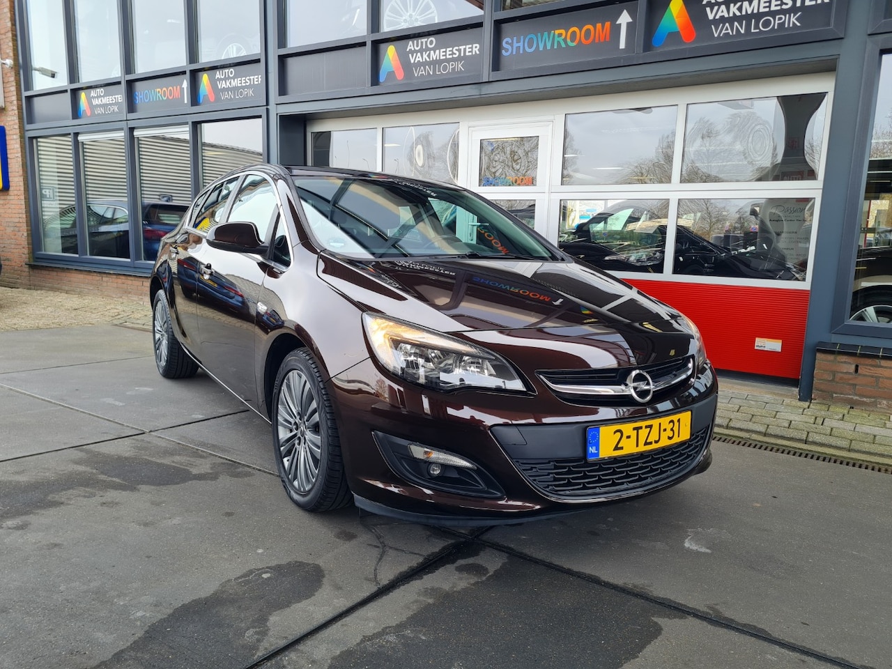 Opel Astra - 1.4 120pk Design Edition I.Z.G.S. Trekh. Bluetooth AGR comf stoel. - AutoWereld.nl