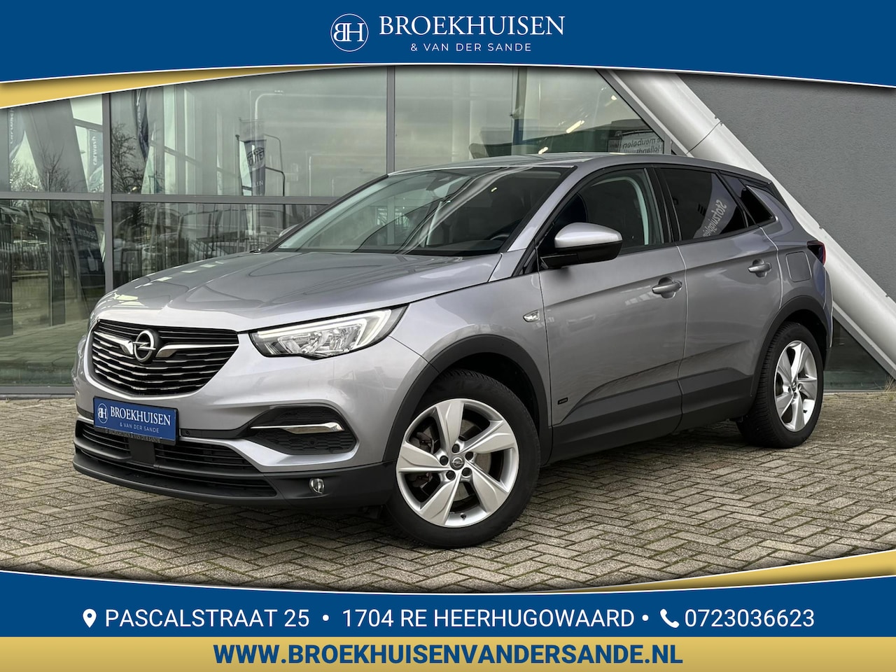 Opel Grandland X - 1.6 Turbo Plug in Hybride Business 225pk Automaat / Camera / Navigatie - AutoWereld.nl