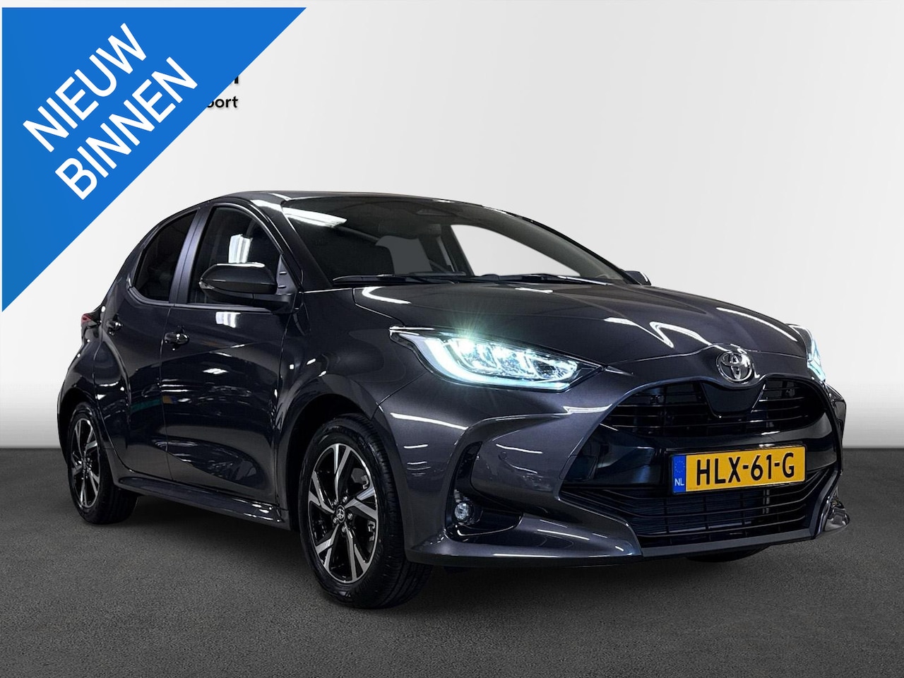 Toyota Yaris - 1.5 Hybrid 115 First Edition NIEUW - AutoWereld.nl