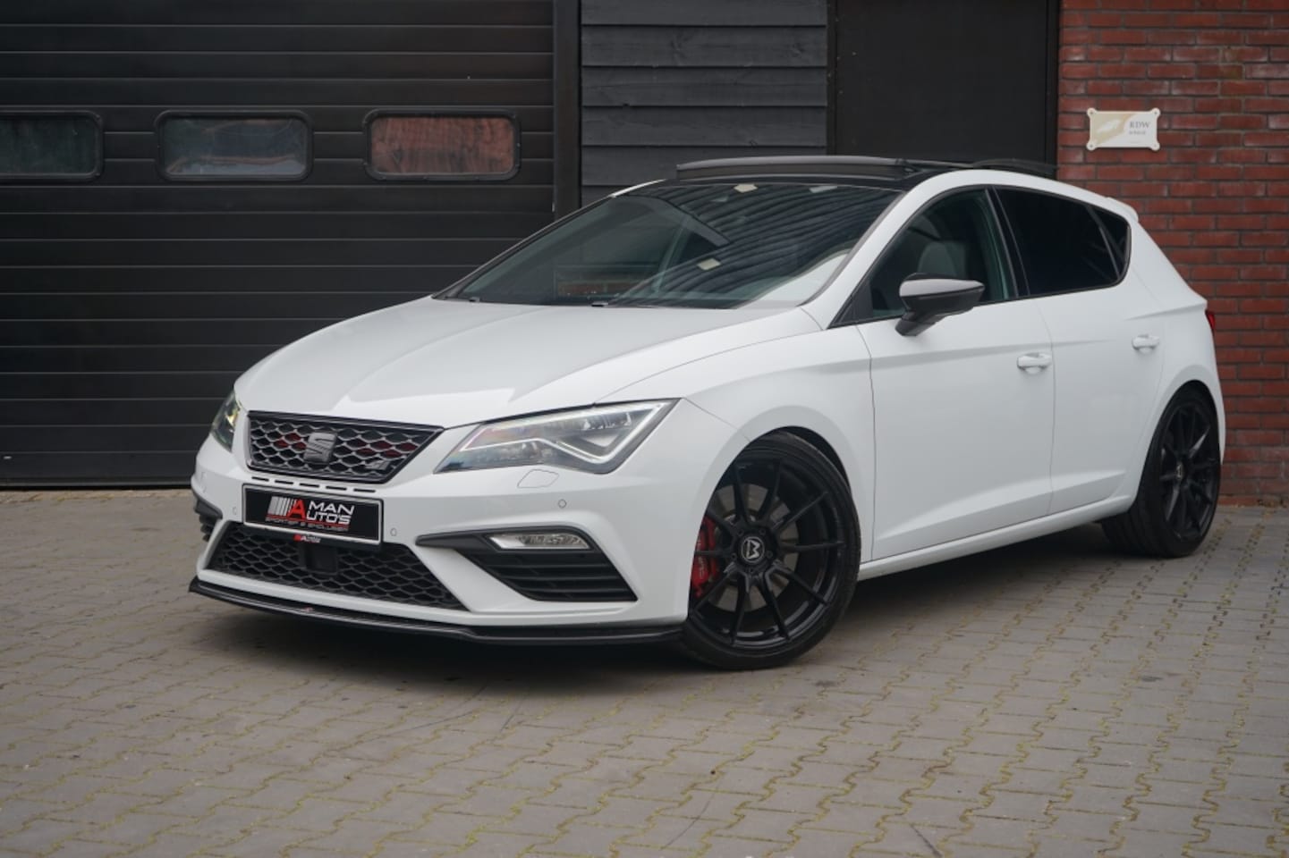 Seat Leon - Leon 2.0 TSI Cupra 300 OPF - AutoWereld.nl