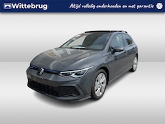 Volkswagen Golf - 1.4 eHybrid GTE / AUTOMAAT/ PANO/ 245 PK/ PARK. SENSOREN/ IQ. LIGHT/ DODE HOEK/ KEYLESS/ S