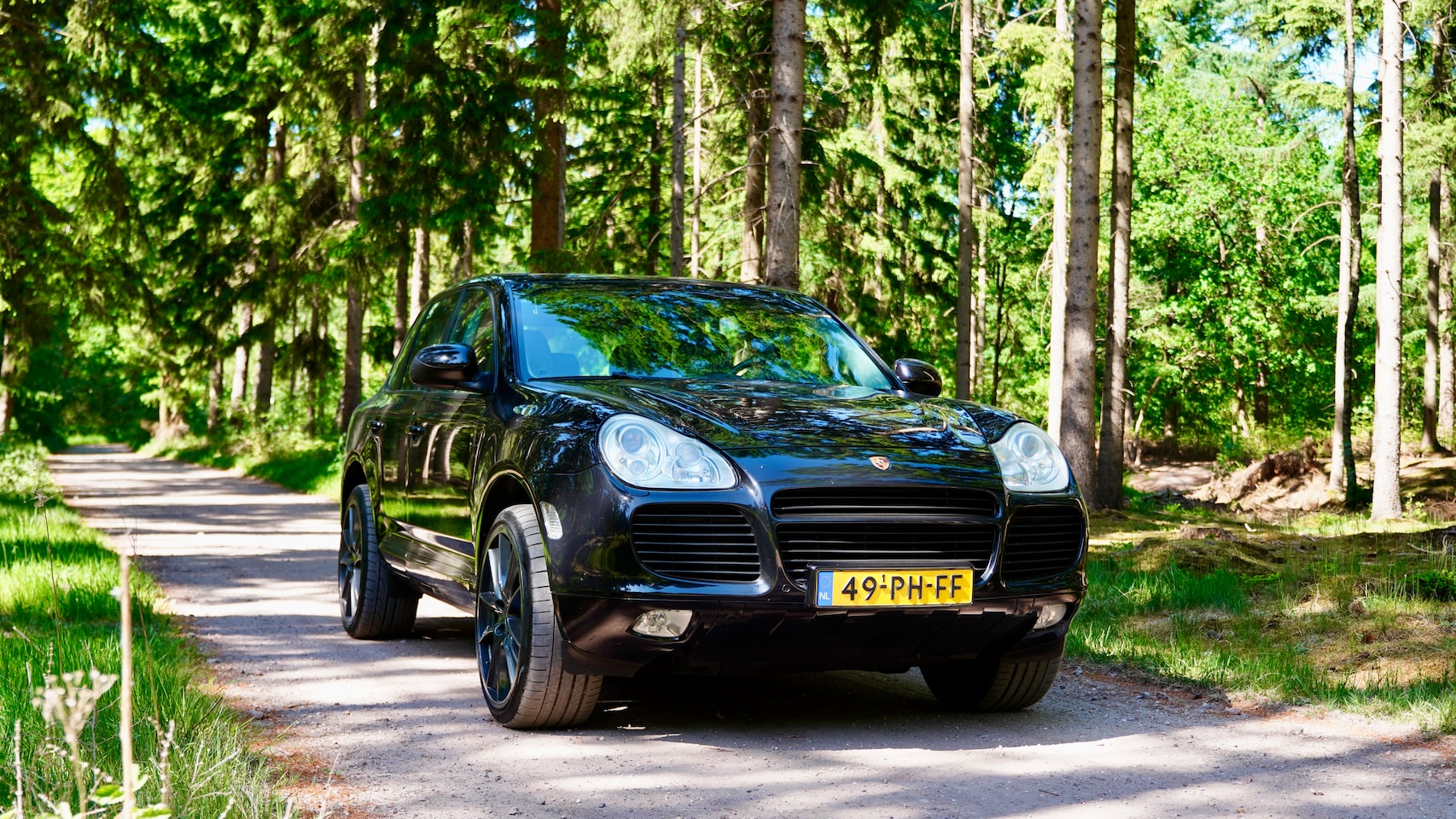 Porsche Cayenne - 4.5 Turbo Porsche Cayenne Turbo 4.5 V8 – 520 pk | Full option | Zwart op zwart | Perfect onderhouden - AutoWereld.nl