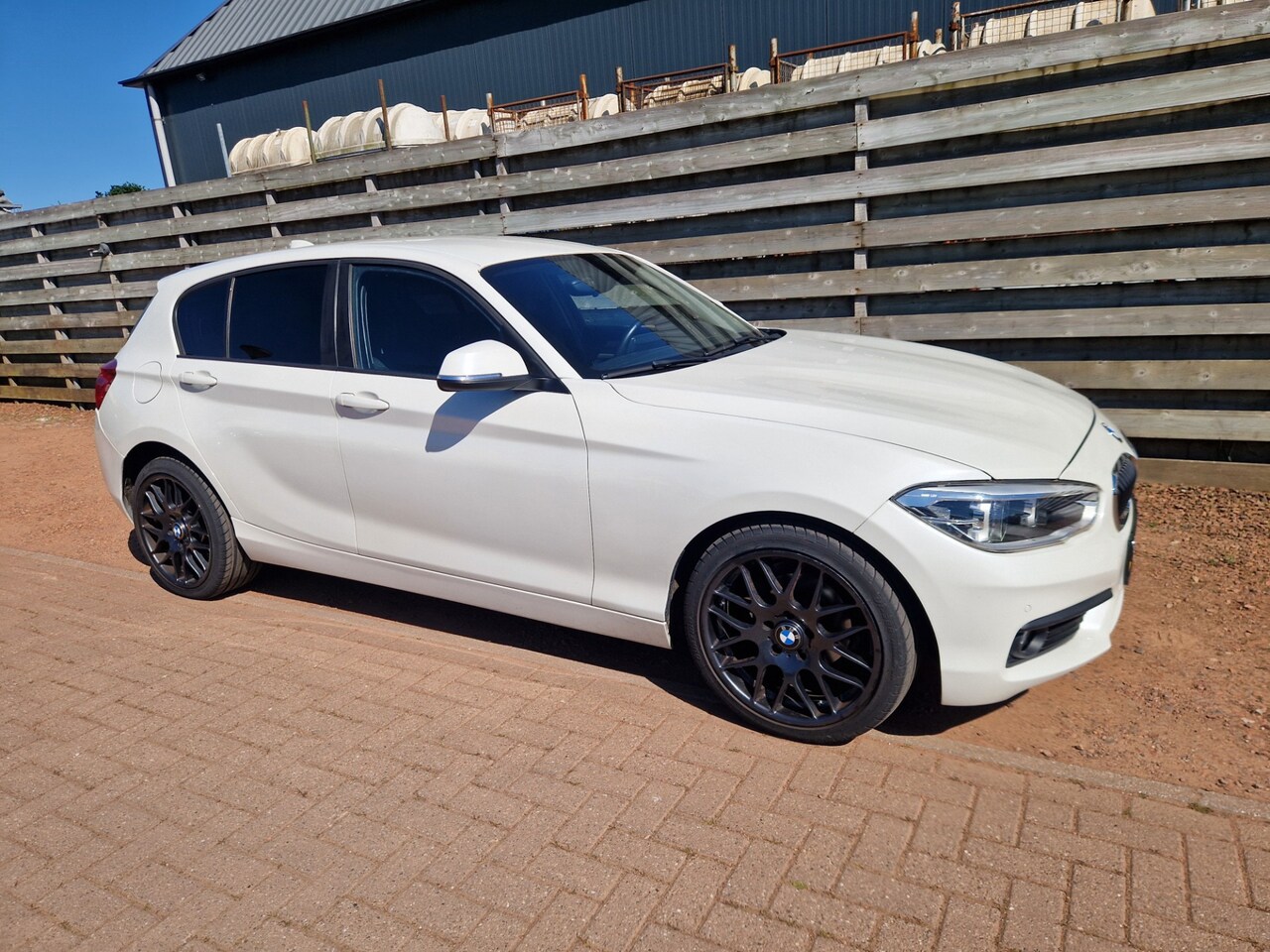 BMW 1-serie - 118i Automaat Centennial Executive - AutoWereld.nl