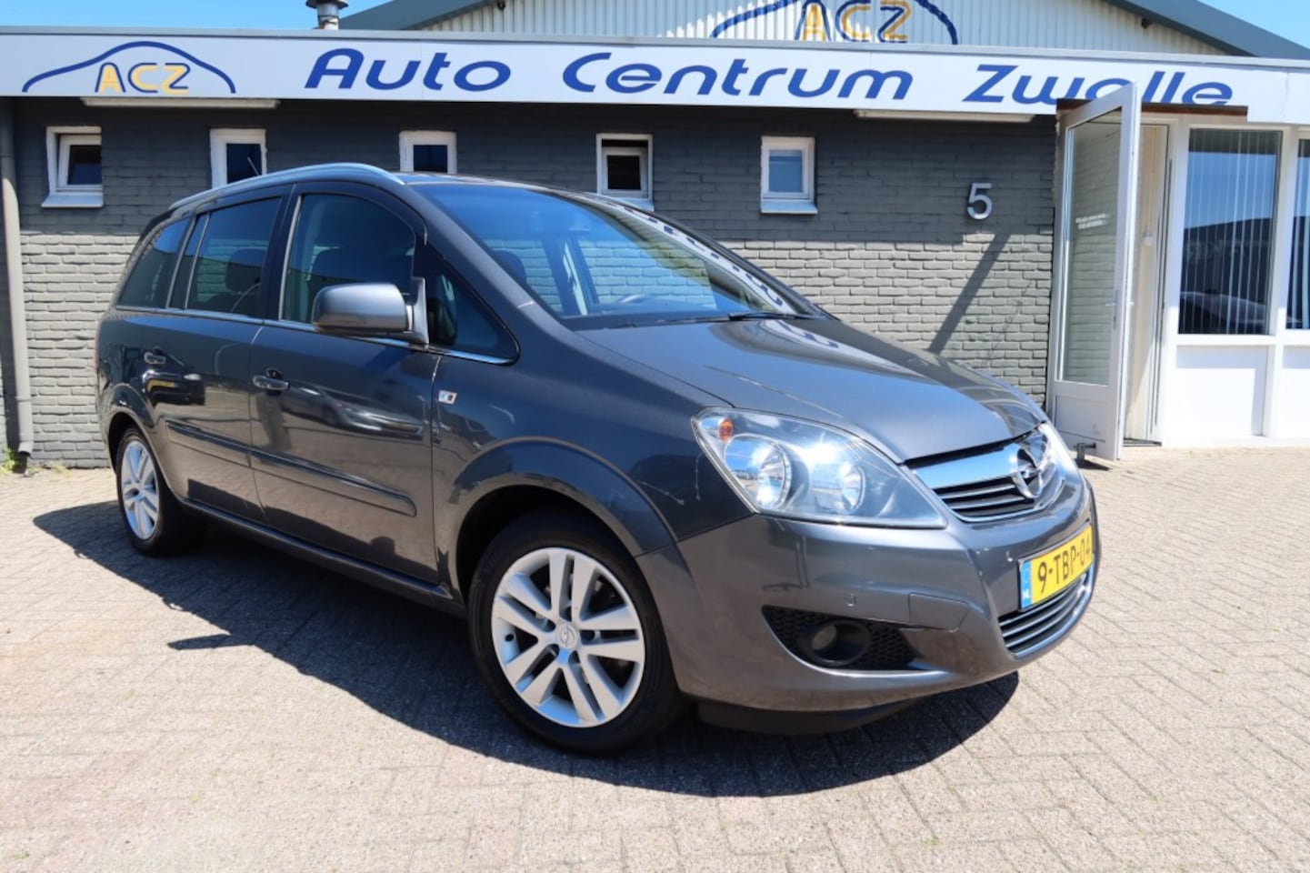 Opel Zafira - 1.8 COSMO 7 PERSOONS , TREKHAAK ENZ... - AutoWereld.nl