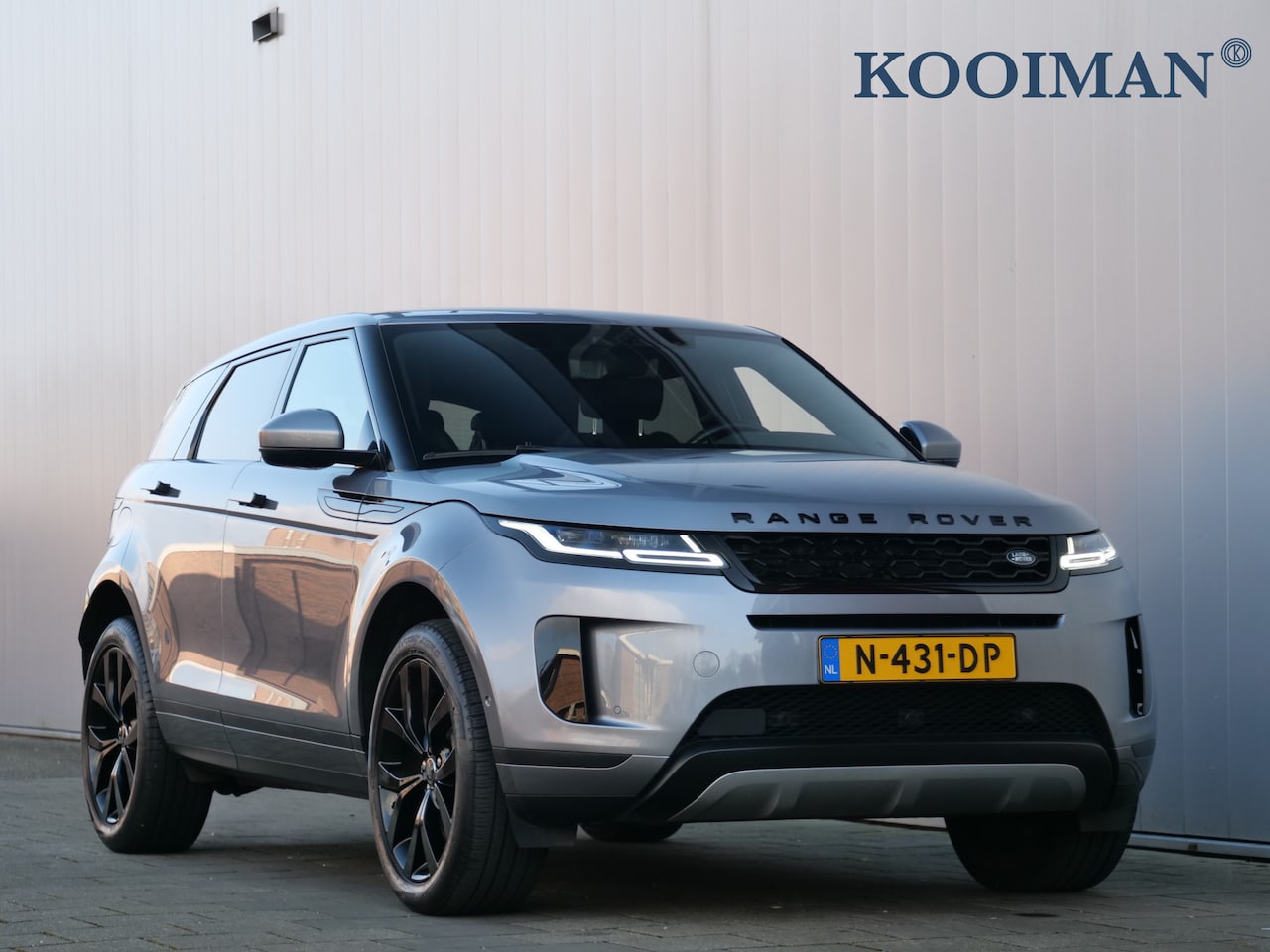 Land Rover Range Rover Evoque - 2.0 200pk P200 AWD HSE Automaat Panoramadak / Trekhaak / Meridian Sound / Leder - AutoWereld.nl