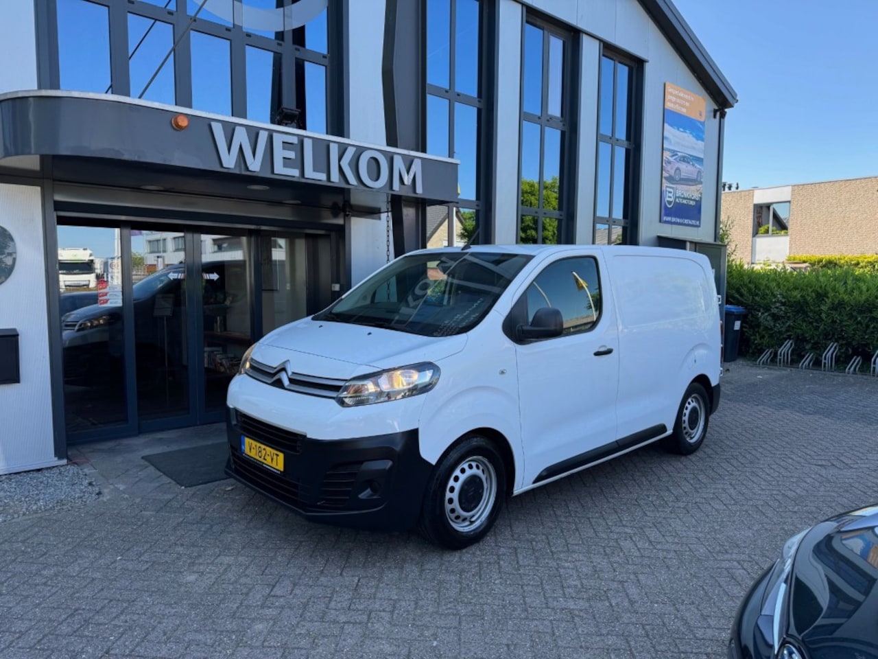 Citroën Jumpy - 1.6 BlueHDI Airco, PDC, Cruisecntrl, Schuifdeur, Carkit, Trekhk, - AutoWereld.nl