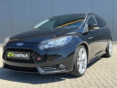 Ford Focus Wagon - 2.0 Ecoboost ST3 Wagon. 250 PK, cruise, recent onderhoud
