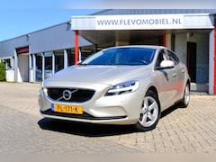 Volvo V40 - 2.0 D2 Nordic+ Adapt.Cruise|Blis|Navi |Half Leder|Cam|LMV