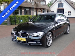 BMW 3-serie - 320i HIGH-EXE SPORTLINE SPORTLEER/FULL-LED/PROFNAVI